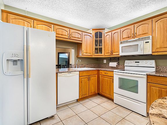 3rd image of 4063 NW 22nd Street #219