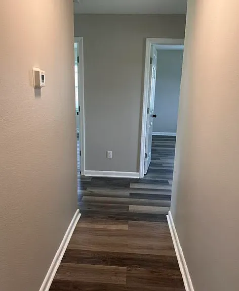907 Dixiana Dr — Photo 9