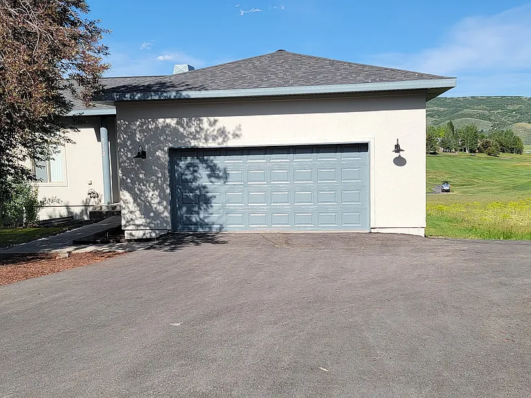 8710 Silver Spur Rd — Photo 2