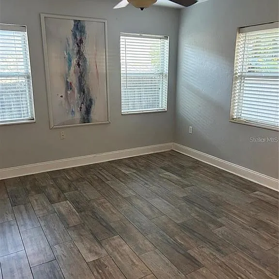 1332 N Fern Creek Ave — Photo 10