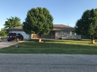 419 E Broadway St, Lebo, KS 66856