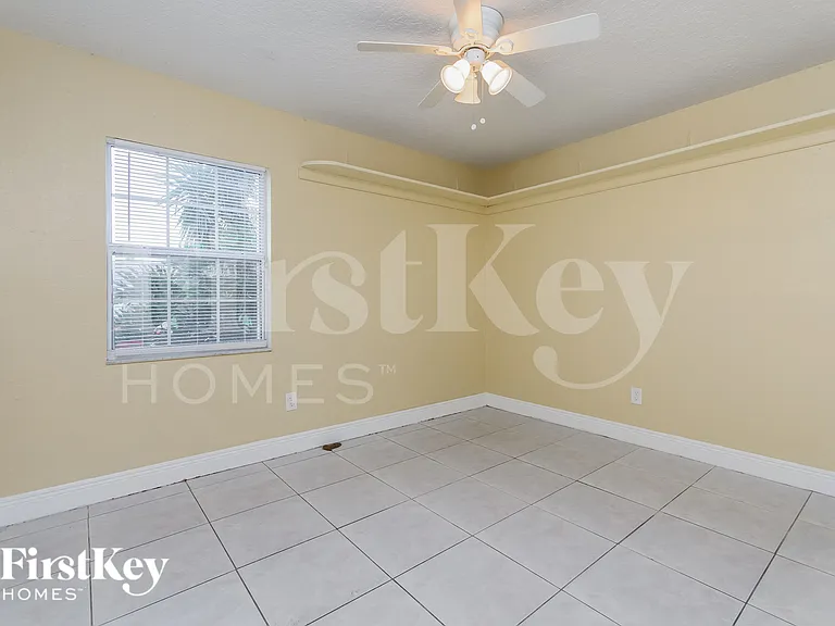 12126 Dakota Woods Ln — Photo 12
