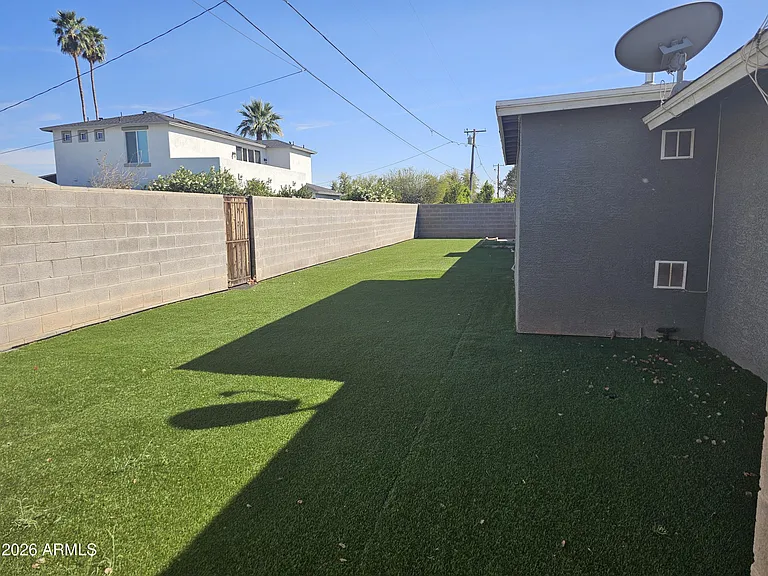 3711 N Kachina Ln — Photo 5