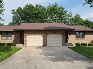 2179 Crestwood Springs Dr, Green Bay, WI 54304