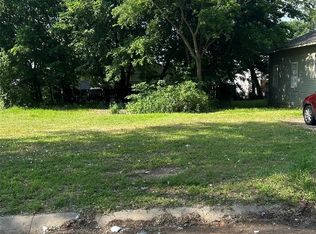 548 E Price St, Paris, TX 75460