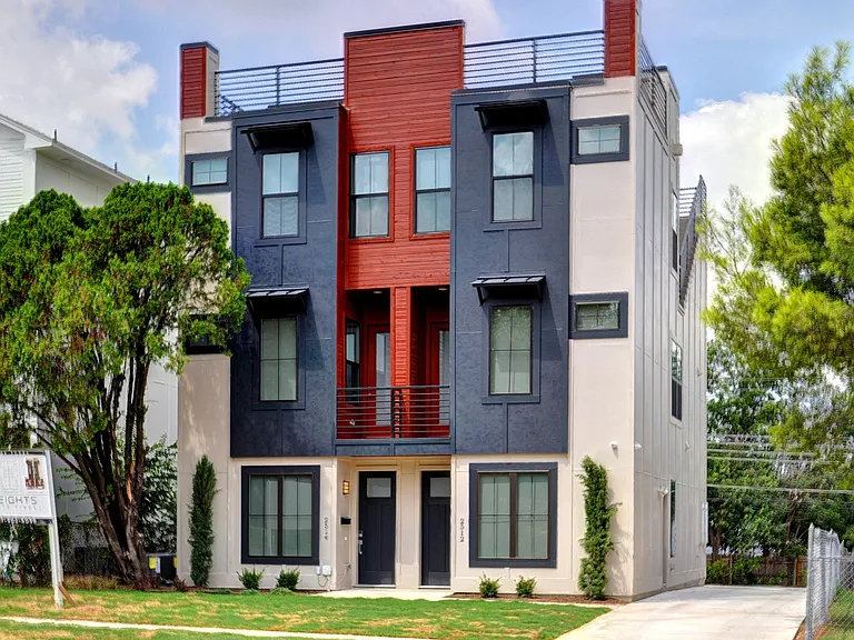 2512 Forest Park Blvd — Photo 33