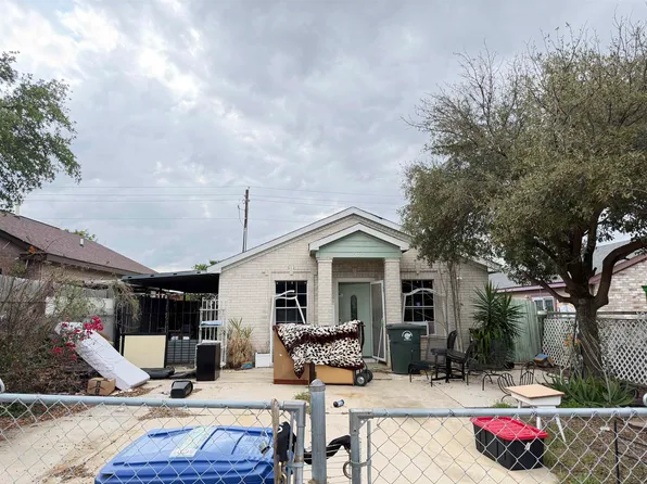 312 Larga Vista Dr, Laredo, TX 78043