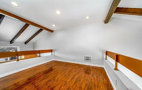 12438 Short Ave #3 — Photo 16