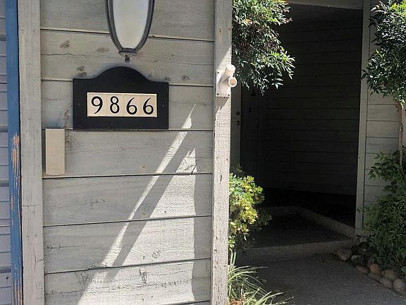 5th image of 9866 Smoky Ct