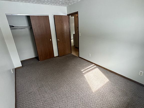 3rd image of 205 Debbie Dr #0