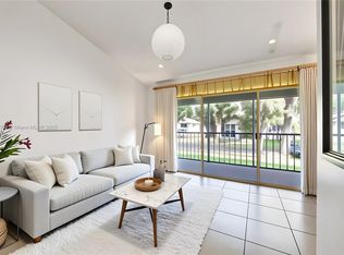 Parc Vista, Miami, FL 33186