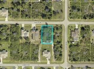 3203 44th St W, Lehigh Acres, FL 33971