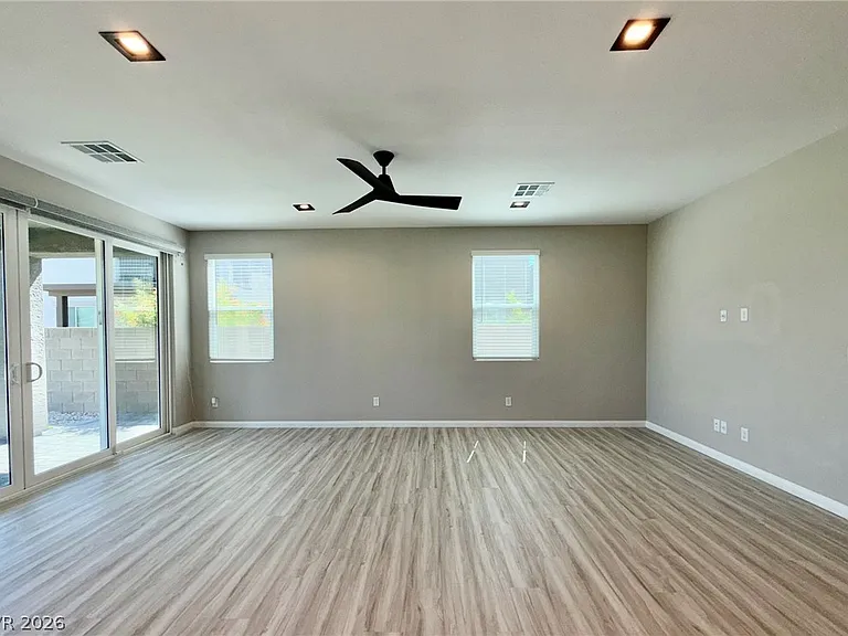 4442 Frias Falls Ave — Photo 5