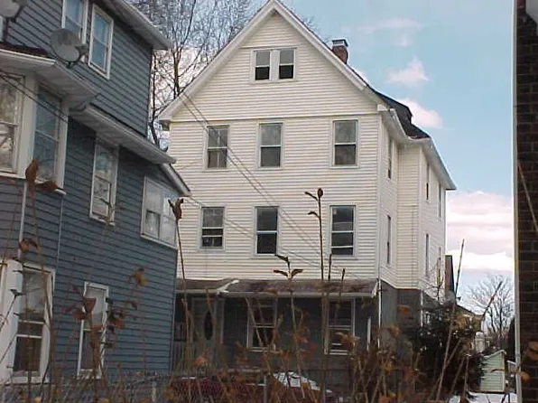 188 Putnam St, 188 Putnam St APT 3, Hartford, CT 06106