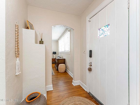 4th image of 1615 FELCH Avenue