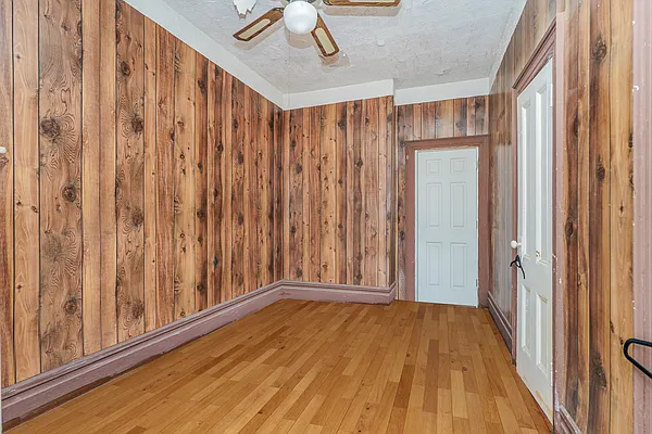 Sold by Ben Bay Realty Co. of Bay Ridge | media 10