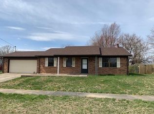 105 Poppy Ct, Radcliff, KY 40160