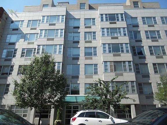 4th image of 222 E 3rd St APT 4D