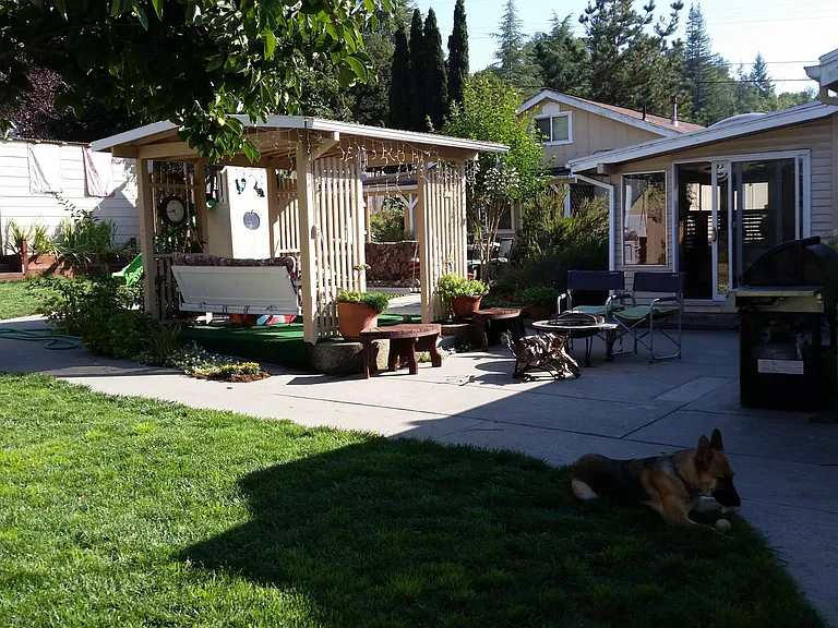 100 N Navarra Dr — Photo 9