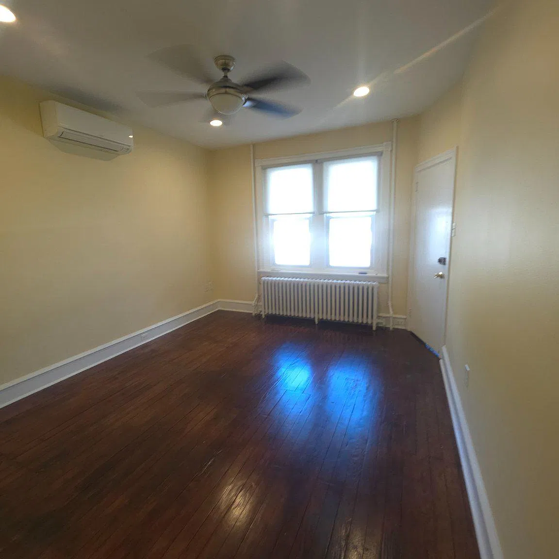 1 bed, 1.0 bath, 1264 sqft, $1,500 — Photo 4
