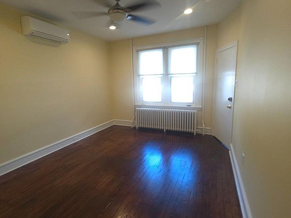4th image of 322 Darby Rd APT A