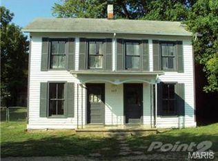 605 S 3rd St, Clarksville, MO 63336