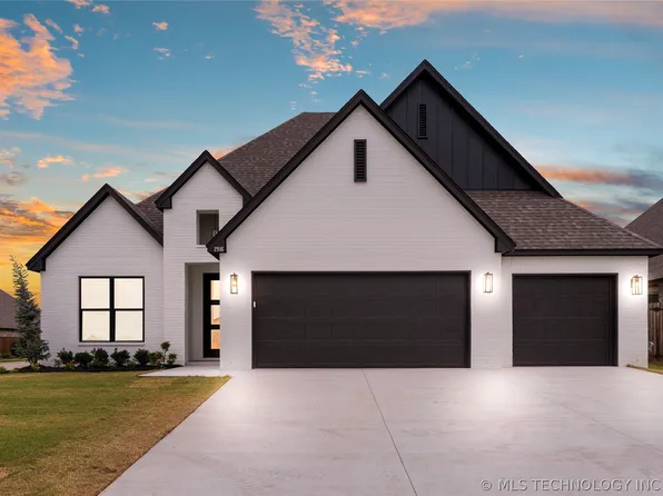 2916 W Winston St S, Broken Arrow, OK 74011