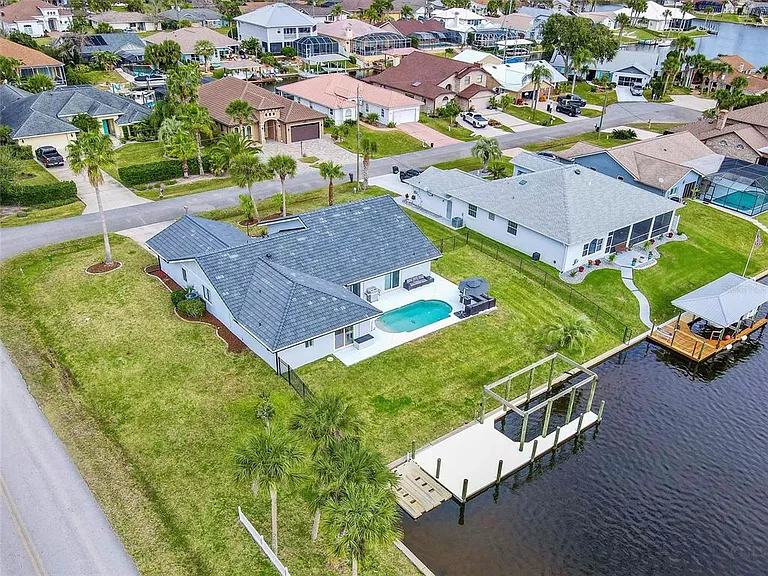2 Cedar Ct — Photo 32