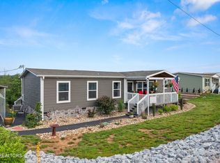191 Woodby Fridley Rd, Sweetwater, TN 37874