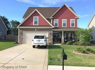 917 Liberty Ln, Fayetteville, NC 28311