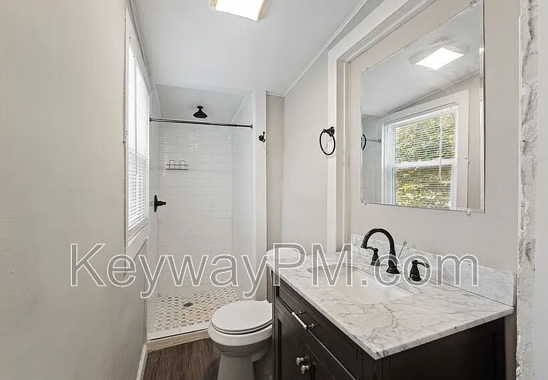 1315 Merry St — Photo 9