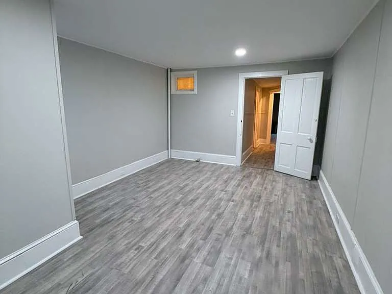 1410 Market St — Photo 11
