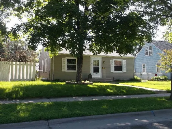 5148 Logan Ave N, Minneapolis, MN 55430