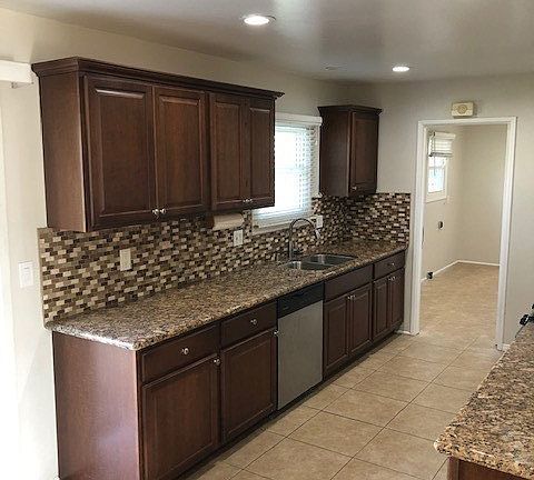 4th image of 2273 W Golden West Ave
