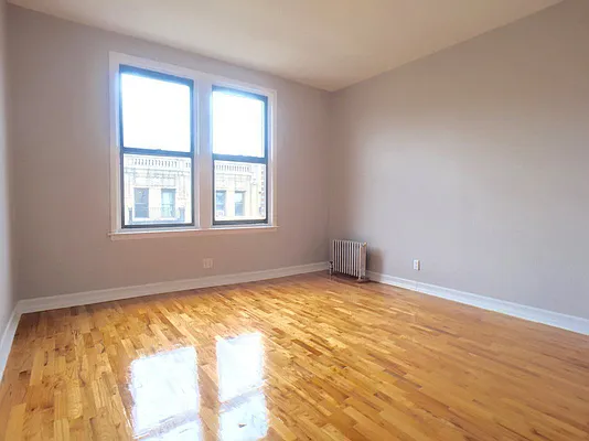 Rented by Bohemia Realty Group | media 27