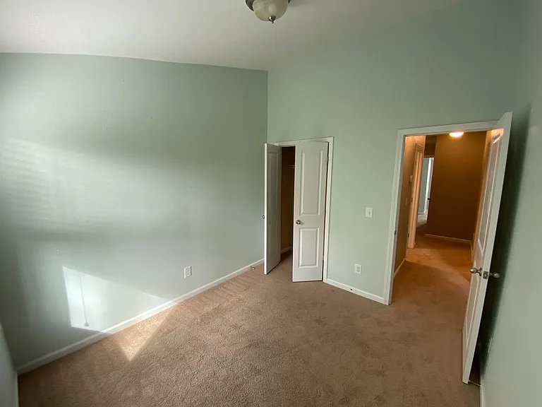 1634 Holly Grove Way — Photo 13