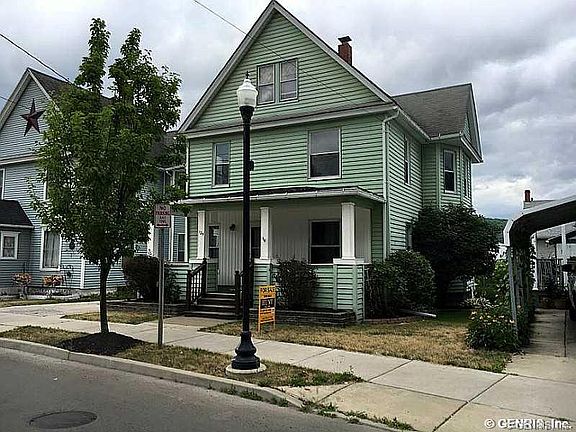 3rd image of 125 East Ave