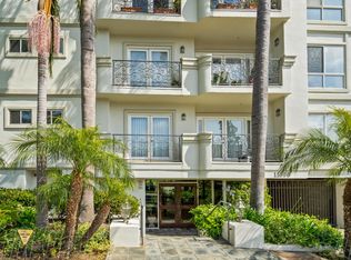 11690 Montana Ave APT 208, Los Angeles, CA 90049
