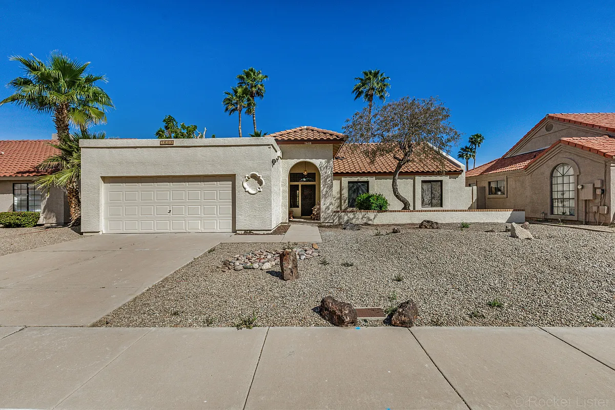 Building Photo - 7608 W McRae Way