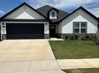 1200 Monarch Rd, Centerton, AR 72719