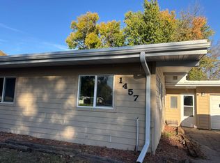 1457 Vandenberg Cir, Sergeant Bluff, IA 51054