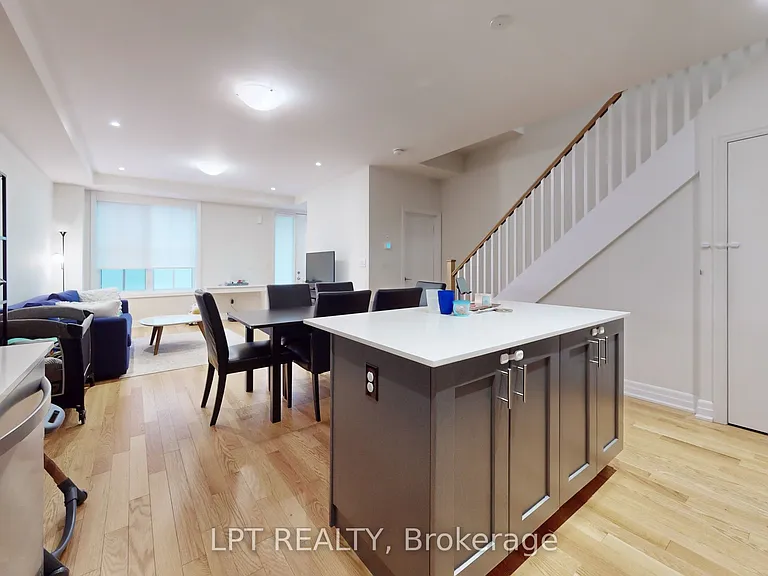 1180 Cawthra Rd #110 — Photo 15