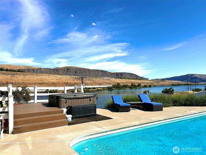 3rd image of 7667 Tarpiscan Road