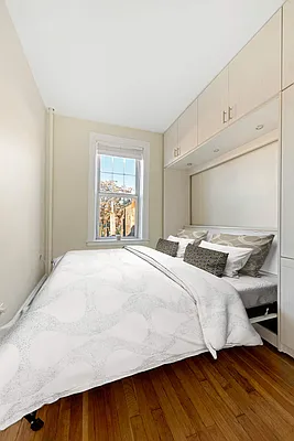 Rented by Compass | media 15