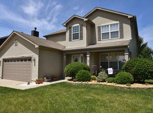 5324 Glenbrook Trl, McHenry, IL 60050