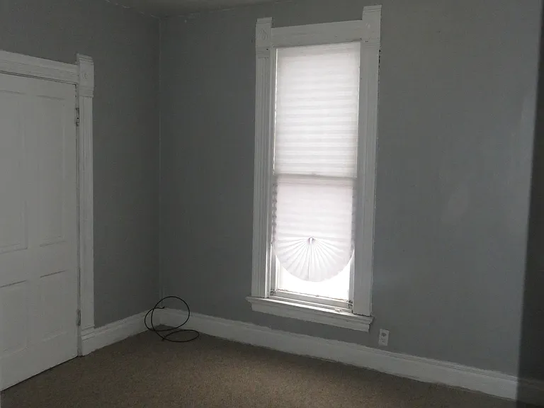 431 W Howard St #4 — Photo 6