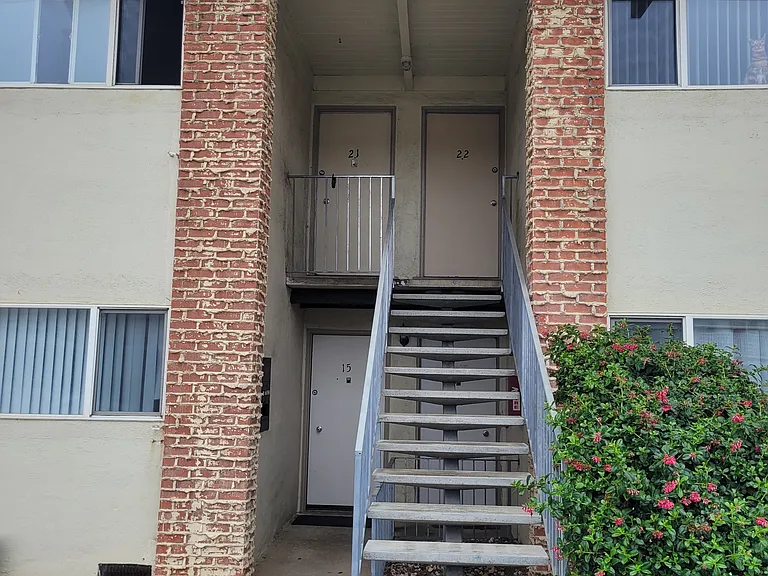 340 Esplanade Ave #21 — Photo 7