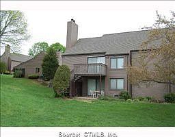 5th image of 46 Hollister Way S