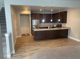 9751 S Agora Ln, South Jordan, UT 84095