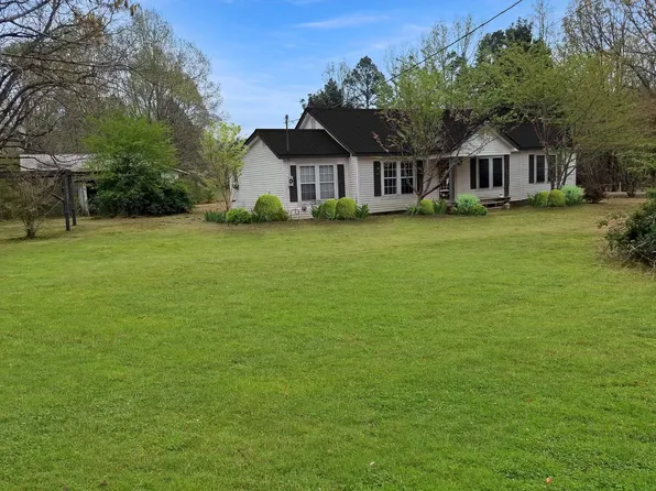 3272 Chewalla Rd, Ramer, TN 38367